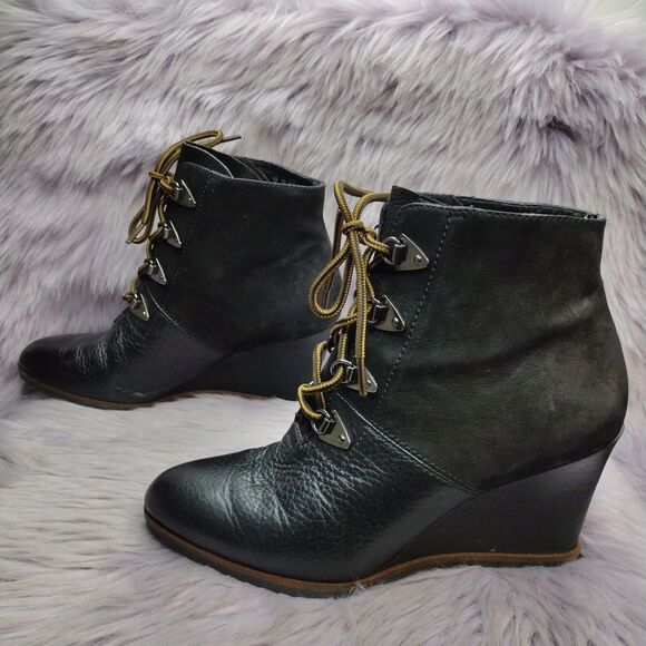 Franco Sarto Wedge Booties The Artistic Leather Collection Womens Size 7 Black - Picture 1 of 9